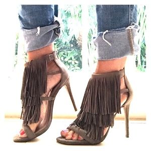 Steve Madden taupe suede fringly high heels